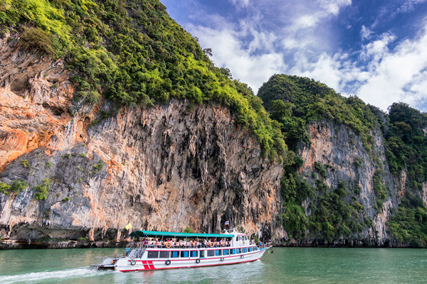 泰国旅行社报团报名费多少钱啊(泰国旅行社报团报名费多少钱啊)