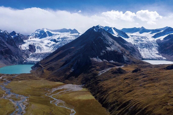 西藏旅游攻略景点必去十处(西藏旅游攻略景点必去十处地方)